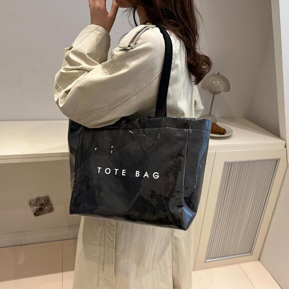 PVC Tote Bag Women Large Capacity Fashionable Waterproof Handbag - Picture 3 of 6